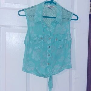 American Rag Cie Sleeveless Top